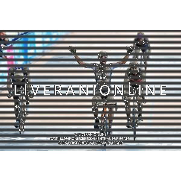 03-10-2021 Paris - Roubaix; 2021, Bahrain - Victorious; 2021, Lotto - Soudal; 2021, Alpecin - Fenix; Colbrelli, Sonny; Vermeersch, Florian; Van Der Poel, Mathieu; Roubaix; ©SIROTTI/AGENZIA ALDO LIVERANI SAS