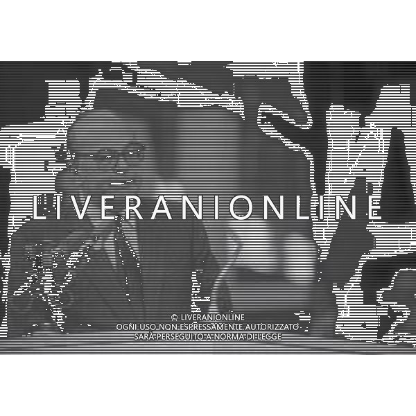 RETROSPETTIVA BETTINO CRAXI POLITICO NELLA FOTO BETTINO CRAXI A MILANO AL 15 CONGRESSO DEL PSI ALL\'ANSALDO NELL\'ANNO 1989 AG ALDO LIVERANI SAS  