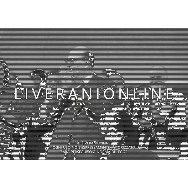RETROSPETTIVA BETTINO CRAXI POLITICO NELLA FOTO BETTINO CRAXI A MILANO AL 15 CONGRESSO DEL PSI ALL\'ANSALDO NELL\'ANNO 1989 AG ALDO LIVERANI SAS 