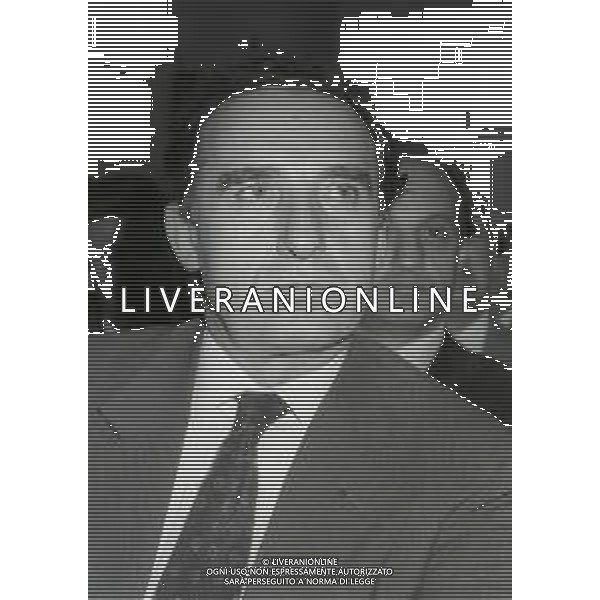 RETROSPETTIVA PAOLO PILLITTERI POLITICO NELLA FOTO PAOLO PILLITTERI A MILANO NELL\'ANNO 1990 A UN CONVEGNO AG ALDO LIVERANI SAS  