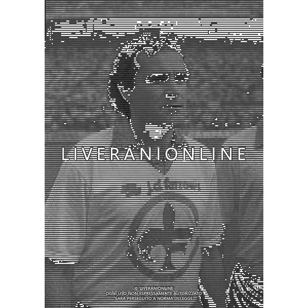 RETROSPETTIVA ANTONELLO CUCCUREDDU CALCIATORE NELLA FOTO ANTONELLO CUCCUREDDU CON LA MAGLIA DELLA FIORENTINA CALCIO AG ALDO LIVERANI SAS