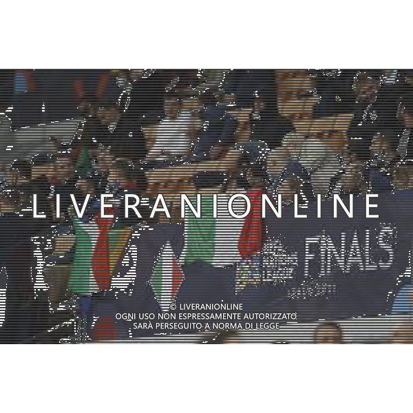 UEFA NATIONS LEAGUE 2021 gara semifinale ITALIA - SPAGNA del 06/10/2021 - nella foto: bandiere italia dei tifosi ©Claudio Zamagni/Agenzia Aldo Liverani s.a.s. during European UEFA Nations League 2021 semifinal soccer match between Italy and Spain at san Siro Stadium in Milan on October 06 2021 photo credit by Claudio Zamagni/Aldo Liverani Photo Agency/AGENZIA ALDO LIVERANI SAS