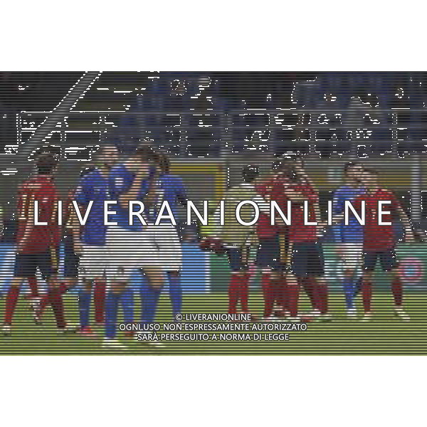 UEFA NATIONS LEAGUE 2021 gara semifinale ITALIA - SPAGNA del 06/10/2021 - nella foto: esultanza spagna e delusione italia a fine gara ©Claudio Zamagni/Agenzia Aldo Liverani s.a.s. during European UEFA Nations League 2021 semifinal soccer match between Italy and Spain at san Siro Stadium in Milan on October 06 2021 photo credit by Claudio Zamagni/Aldo Liverani Photo Agency/AGENZIA ALDO LIVERANI SAS