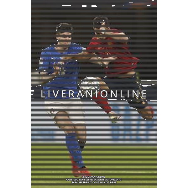 UEFA NATIONS LEAGUE 2021 gara semifinale ITALIA - SPAGNA del 06/10/2021 - nella foto: Alessandro Bastoni (Italy) Ferran Torres (Spain) ©Claudio Zamagni/Agenzia Aldo Liverani s.a.s. Alessandro Bastoni (Italy) Ferran Torres (Spain) during European UEFA Nations League 2021 semifinal soccer match between Italy and Spain at san Siro Stadium in Milan on October 06 2021 photo credit by Claudio Zamagni/Aldo Liverani Photo Agency