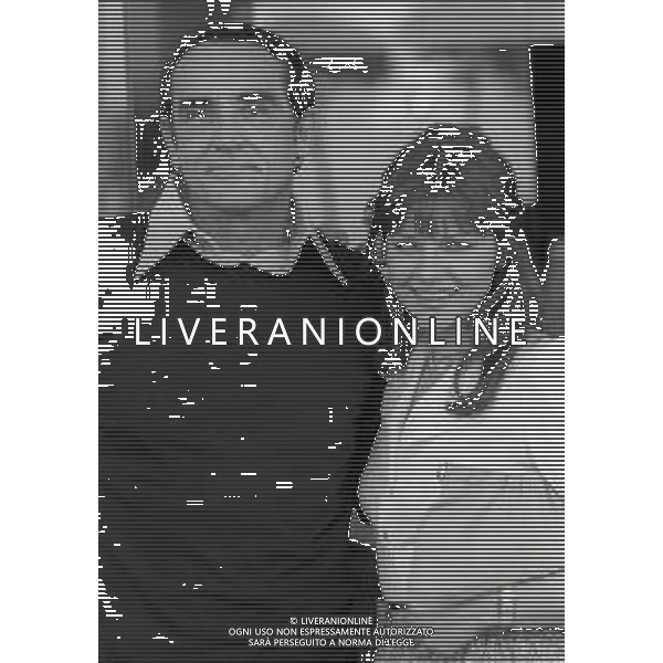 RETROSPETTIVA AGOSTINA BELLI ATTRICE NELLA FOTO AGOSTINA BELLI CON VITTORIO GASSMAN A CANNES NELL\'ANNO 1975 AG ALDO LIVERANI SAS