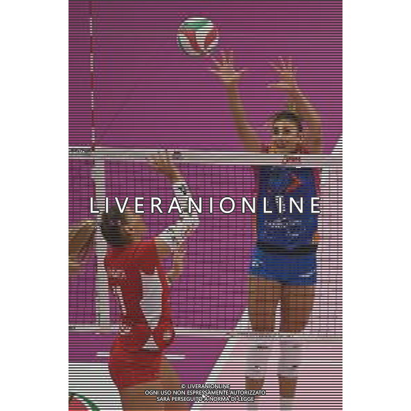 ¬© TVRG Camilla Mingardi (Busto Arsizio) SX e Alessia Orro (Monza) DX Unet E-Work Busto Arsizio vs Vero Volley Monza Campionato Serie A1 femminile - 1a giornata Busto Arsizio (VA) 09-10-2021 E-Work Arena foto Roberto Garavaglia/ag. Aldo Liverani sas/AGENZIA ALDO LIVERANI SAS