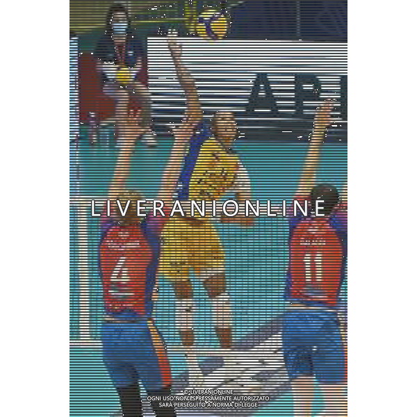 © TVRG Abdel Aziz Nimir (Modena) Vero Volley Monza vs Leo Shoes PerkinElmer Modena Campionato SuperLega Credem Banca - 1a giornata Monza 10-10-2021 Arena di Monza foto Roberto Garavaglia/ag. Aldo Liverani sas/AGENZIA ALDO LIVERANI SAS