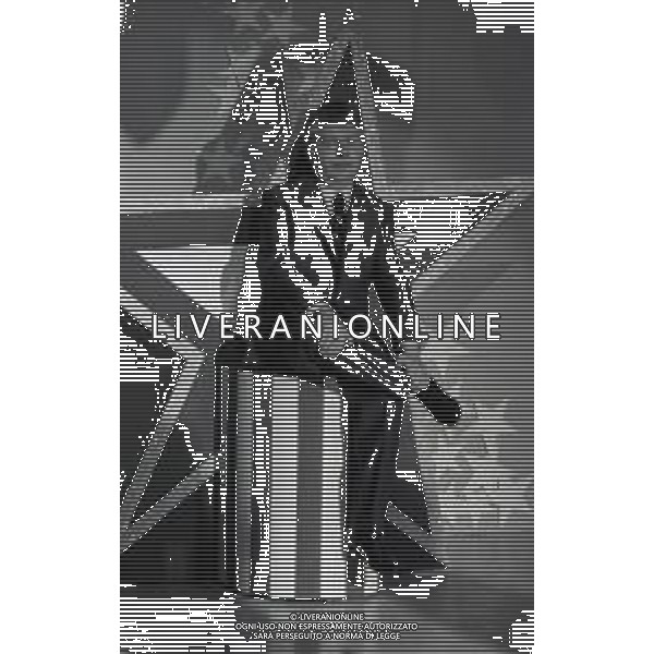 RETROSPETTIVA ALIGHIERO NOSCHESE ATTORE -IMITATORE-SHOWMAN E COMICO NELLA FOTO ALIGHIERO NOSCHESE NELLA TRASMISSIONE TELEVISIVA “MA CHE SERA“ SU RAI UNO NELL\'ANNO 1978 AG ALDO LIVERANI SAS  