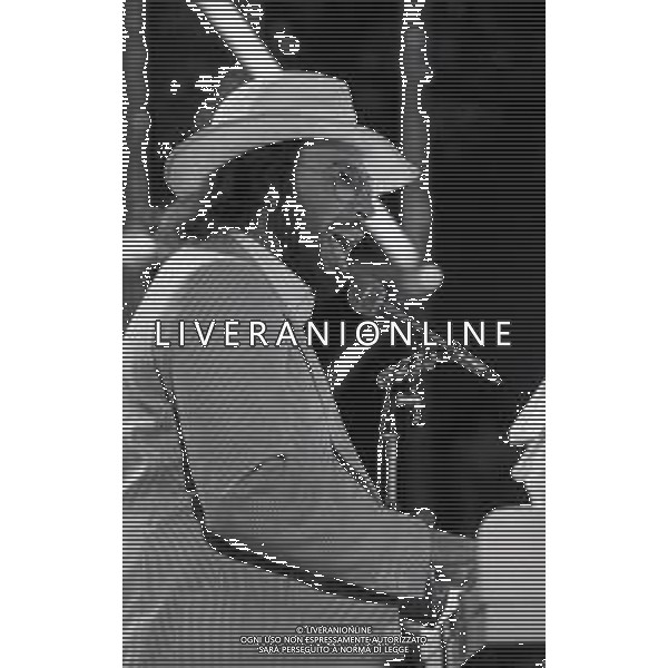 NEG-RETROSPETTIVA ANTONELLO VENDITTI CANTANTE NELLA FOTO ANTONELLO VENDITTI A SAINT VINCENT ESTATE NELL\'ANNO 1983 AG ALDO LIVERANI SAS 