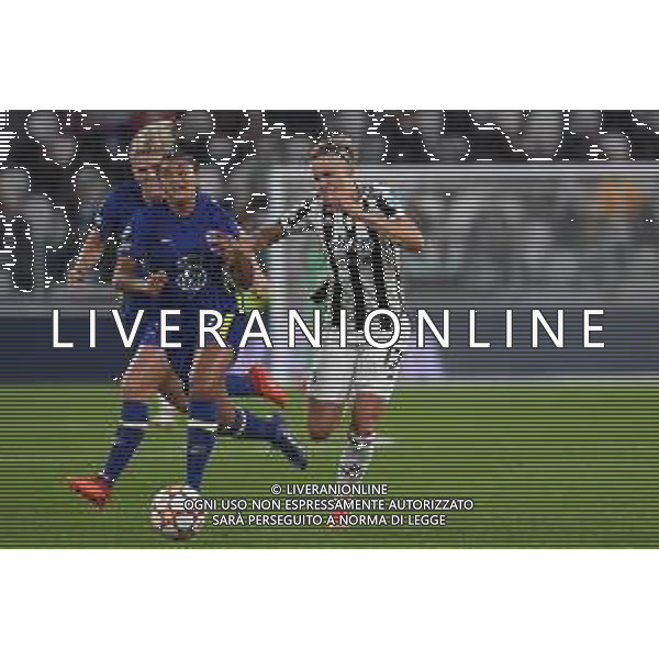 Torino 13.10.2021 Stadio Allianz Stadium ©Manuela Viganti/Agenzia Aldo Liverani Juventus vs Chelsea Champions League Women\'s 2021/2022 Nella foto: lina hurtig e jessica carter ©VIGANTI/AGENZIA ALDO LIVERANI SAS