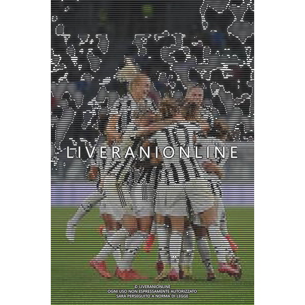 Torino 13.10.2021 Stadio Allianz Stadium ©Manuela Viganti/Agenzia Aldo Liverani Juventus vs Chelsea Champions League Women\'s 2021/2022 Nella foto: esultanza juventus dopo il gol di barbara bonansea ©VIGANTI/AGENZIA ALDO LIVERANI SAS