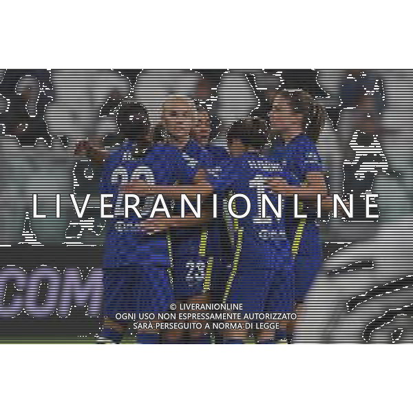 Torino 13.10.2021 Stadio Allianz Stadium ©Manuela Viganti/Agenzia Aldo Liverani Juventus vs Chelsea Champions League Women\'s 2021/2022 Nella foto: esultanza del chelsea dopo il gol di pernille harder
