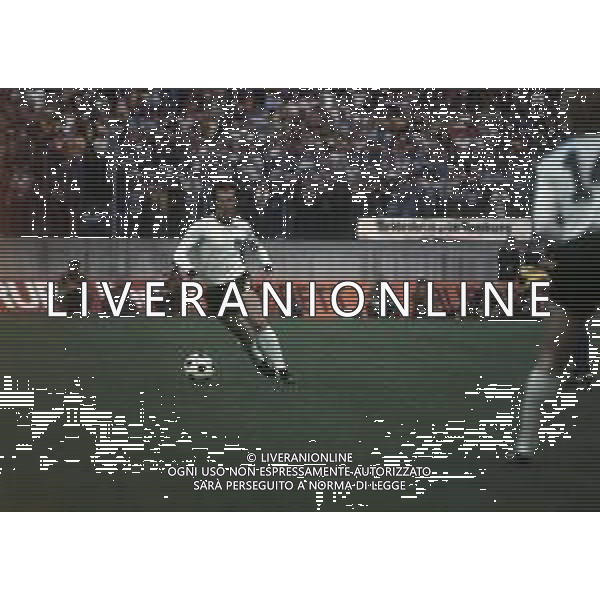 RETROSPETTIVA FRANZ BECKENBAUER CALCIATORE NELLA FOTO FRANZ BECKENBAUER AI MONDIALI DI CALCIO GERMANIA 1974 AG ALDO LIVERANI SAS