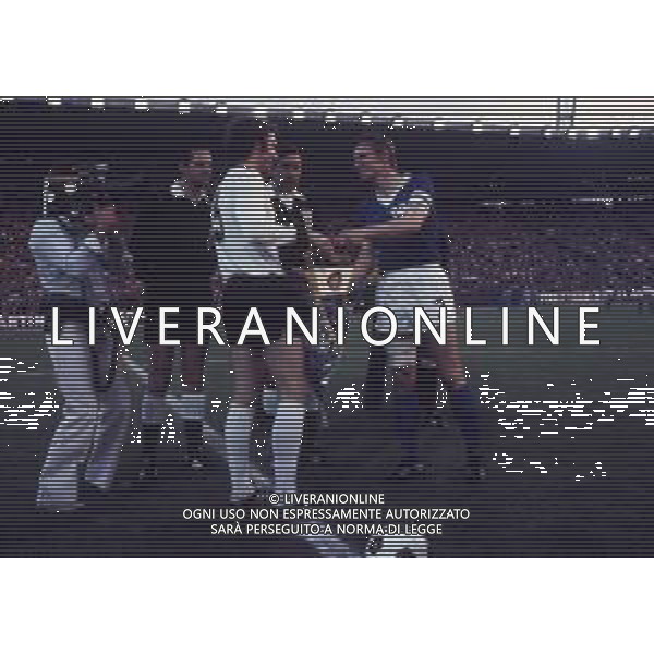 RETROSPETTIVA FRANZ BECKENBAUER CALCIATORE NELLA FOTO FRANZ BECKENBAUER AI MONDIALI DI CALCIO GERMANIA 1974 AG ALDO LIVERANI SAS