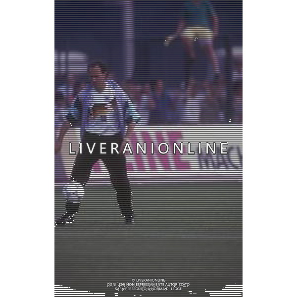 RETROSPETTIVA FRANZ BECKENBAUER CALCIATORE NELLA FOTO FRANZ BECKENBAUER ALLENATORE NAZIONALE GERMANIA OVEST NELL\'ANNO 1990 AI MONDIALI DI ITALIA 90 AG ALDO LIVERANI SAS