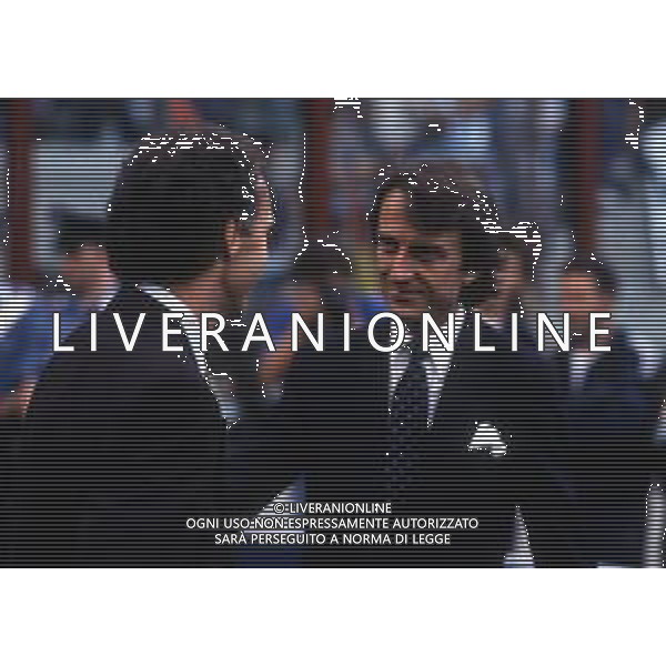 RETROSPETTIVA FRANZ BECKENBAUER CALCIATORE NELLA FOTO FRANZ BECKENBAUER ALLENATORE NAZIONALE GERMANIA OVEST NELL\'ANNO 1990 AI MONDIALI DI ITALIA 90 CON LUCA CORDERO DI MONTEZEMOLO AG ALDO LIVERANI SAS