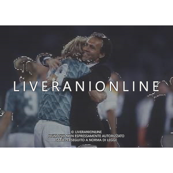 RETROSPETTIVA FRANZ BECKENBAUER CALCIATORE NELLA FOTO FRANZ BECKENBAUER ALLENATORE NAZIONALE GERMANIA OVEST NELL\'ANNO 1990 AI MONDIALI DI ITALIA 90 AG ALDO LIVERANI SAS