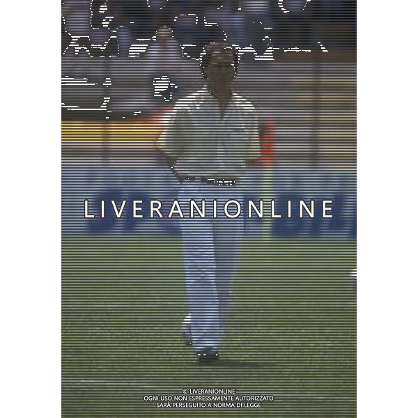 RETROSPETTIVA FRANZ BECKENBAUER CALCIATORE NELLA FOTO FRANZ BECKENBAUER ALLENATORE NAZIONALE GERMANIA OVEST NELL\'ANNO 1986 AI MONDIALI DI CALCIO MESSICO 86 AG ALDO LIVERANI SAS 