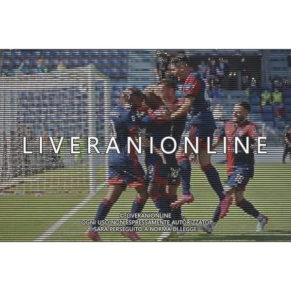 17-10-2021. Cagliari Calcio - U.C. Sampdoria. 8° giornata Serie A calcio 2021-2022. Italia, Sardegna, Cagliari, Stadio Unipol Domus. Salvatore Moi/Aldo Liverani s.a.s. Nella foto: esultanza dopo il gol di Joao Pedro Cagliari ©MOI/AGENZIA ALDO LIVERANI SAS