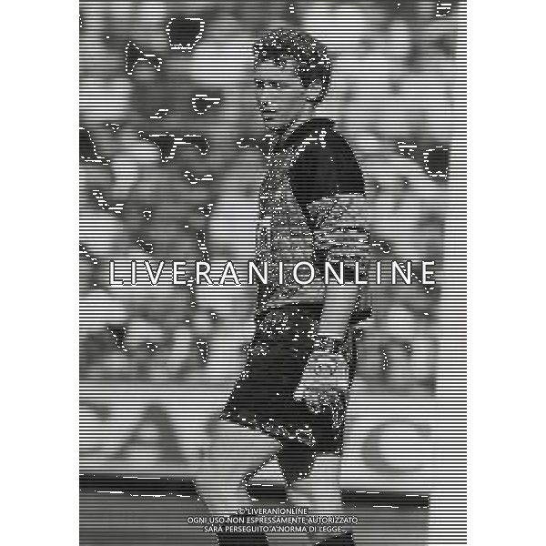 RETROSPETTIVA FABRIZIO FERRON CALCIATORE NELLA FOTO FABRIZIO FERRON CON LA MAGLIA DELL\'ATALANTA CALCIO AG ALDO LIVERANI SAS