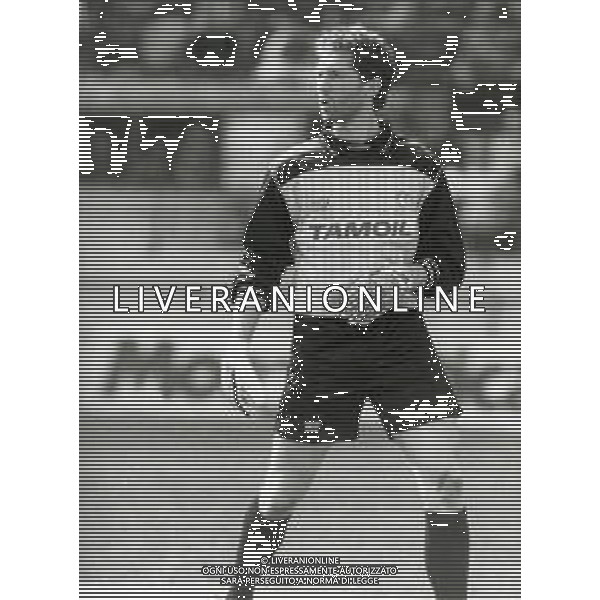 RETROSPETTIVA FABRIZIO FERRON CALCIATORE NELLA FOTO FABRIZIO FERRON CON LA MAGLIA DELL\'ATALANTA CALCIO AG ALDO LIVERANI SAS