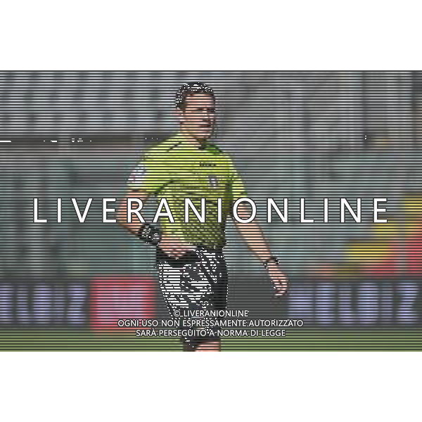 ¬© TVRG l\'arbitro Matteo Marcenaro di Genova Cremonese vs Benevento Campionato Serie BKT - 8a giornata Cremona 17-10-2021 Stadio Giovanni Zini foto Roberto Garavaglia/ag. Aldo Liverani sas/AGENZIA ALDO LIVERANI SAS