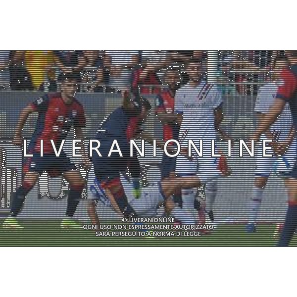 17-10-2021. Cagliari Calcio - U.C. Sampdoria. 8° giornata Serie A calcio 2021-2022. Italia, Sardegna, Cagliari, Stadio Unipol Domus. Salvatore Moi/Aldo Liverani s.a.s. Nella foto: il gol di Martin Caceres Cagliari ©MOI/AGENZIA ALDO LIVERANI SAS