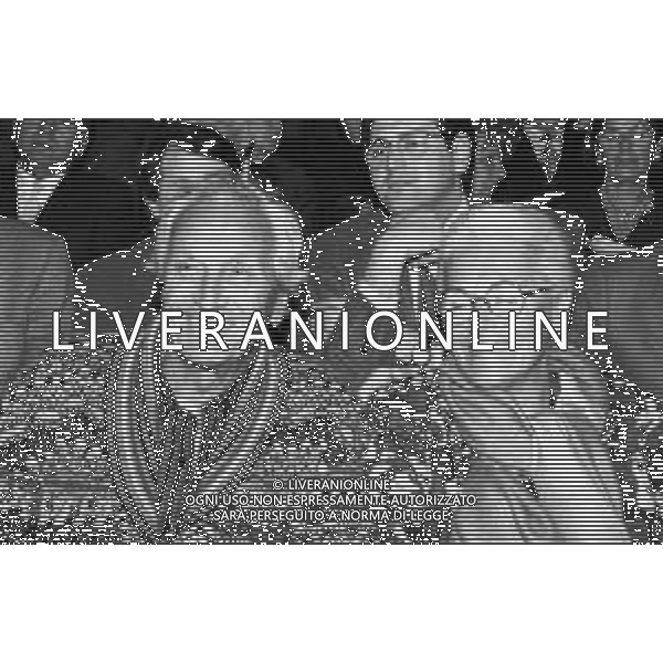 RETROSPETTIVA OTTAVIO MISSONI STILISTA NELLA FOTO CON LA MOGLIE ROSITA NEL 1993 ©Archivio Giovanni Liverani/AGENZIA ALDO LIVERANI SAS