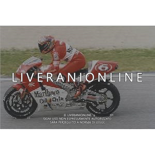 RETROSPETTIVA MAX BIAGGI MOTOCICLISMO NELLA FOTO MAX BIAGGI NELL\'ANNO 1998 500cc CON LA YAMAHA ARCHIVIO DANILO RECALCATI-AG ALDO LIVERANI SAS