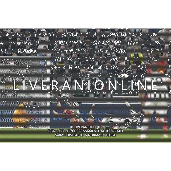 Torino 17.10.2021 Stadio Allianz Stadium ©Alessandro Falzone/Agenzia Aldo Liverani Juventus vs Roma Serie A Tim 2021/2022 Nella foto : Esultanza gol di MOISE KEAN ©FALZONE/AGENZIA ALDO LIVERANI SAS