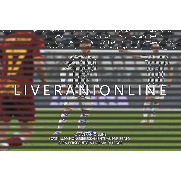 Torino 17.10.2021 Stadio Allianz Stadium ©Alessandro Falzone/Agenzia Aldo Liverani Juventus vs Roma Serie A Tim 2021/2022 Nella foto : arthur ©FALZONE/AGENZIA ALDO LIVERANI SAS