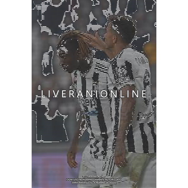Torino 17.10.2021 Stadio Allianz Stadium ©Alessandro Falzone/Agenzia Aldo Liverani Juventus vs Roma Serie A Tim 2021/2022 Nella foto : Moise Kean-Danilo
