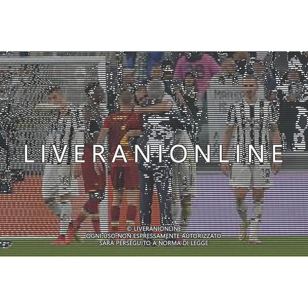 Torino 17.10.2021 Stadio Allianz Stadium ©Alessandro Falzone/Agenzia Aldo Liverani Juventus vs Roma Serie A Tim 2021/2022 Nella foto : Josè Murinho-Giorgio Chiellini-Leonardo Bonucci