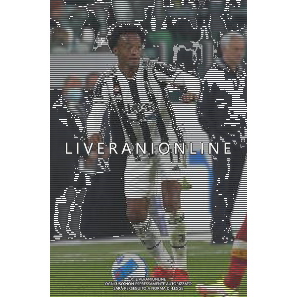 Torino 17.10.2021 Stadio Allianz Stadium ©Alessandro Falzone/Agenzia Aldo Liverani Juventus vs Roma Serie A Tim 2021/2022 Nella foto : Juan Cuadrado