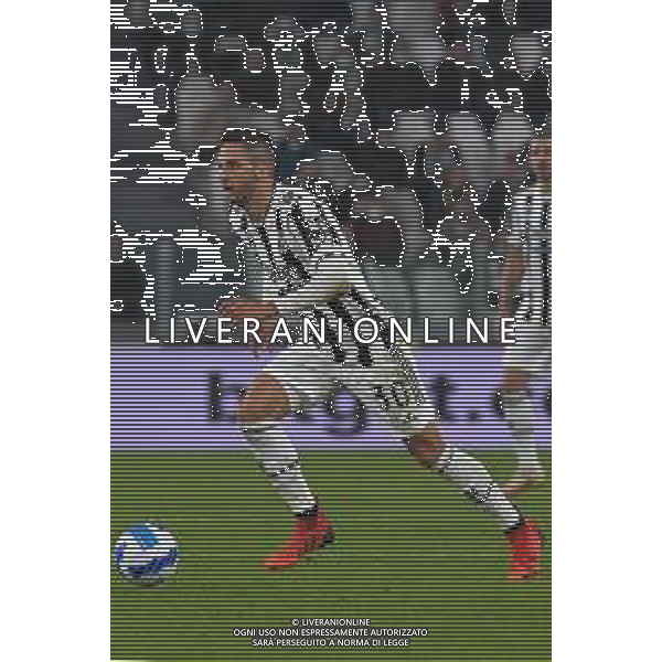 Torino 17.10.2021 Stadio Allianz Stadium ©Alessandro Falzone/Agenzia Aldo Liverani Juventus vs Roma Serie A Tim 2021/2022 Nella foto : Rodrigo Bentancur