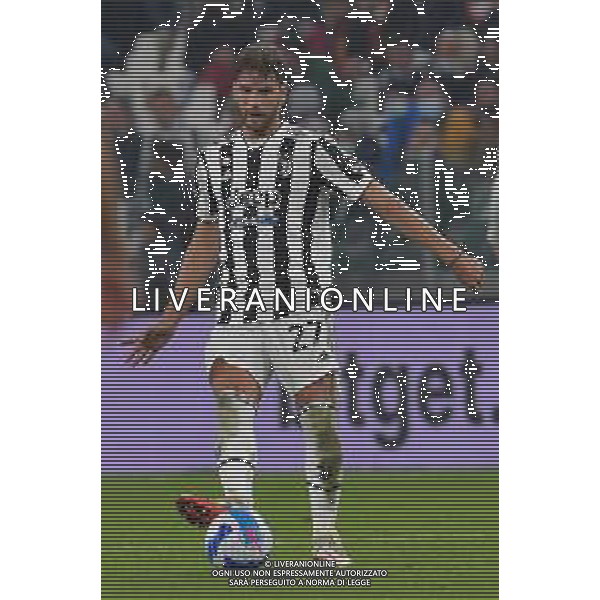 Torino 17.10.2021 Stadio Allianz Stadium ©Alessandro Falzone/Agenzia Aldo Liverani Juventus vs Roma Serie A Tim 2021/2022 Nella foto : Manuel Locatelli