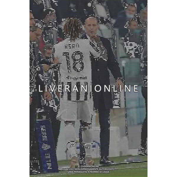 Torino 17.10.2021 Stadio Allianz Stadium ©Alessandro Falzone/Agenzia Aldo Liverani Juventus vs Roma Serie A Tim 2021/2022 Nella foto : Massimiliano Allegri-Moise Kean