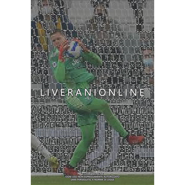 Torino 17.10.2021 Stadio Allianz Stadium ©Alessandro Falzone/Agenzia Aldo Liverani Juventus vs Roma Serie A Tim 2021/2022 Nella foto : Wojciech Szczesny