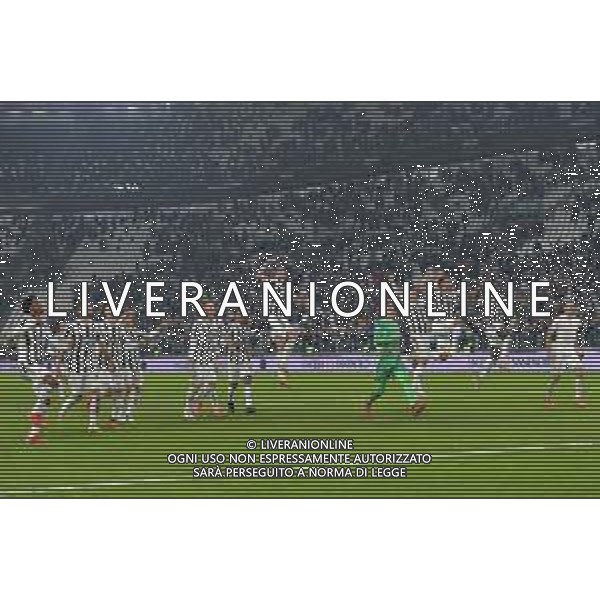 Torino 17.10.2021 Stadio Allianz Stadium ©Alessandro Falzone/Agenzia Aldo Liverani Juventus vs Roma Serie A Tim 2021/2022 Nella foto : Esultanze Finali