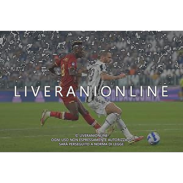 Torino 17.10.2021 Stadio Allianz Stadium ©Alessandro Falzone/Agenzia Aldo Liverani Juventus vs Roma Serie A Tim 2021/2022 Nella foto : Leonardo Bonucci-Tammy Abraham