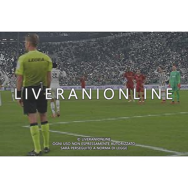 Torino 17.10.2021 Stadio Allianz Stadium ©Alessandro Falzone/Agenzia Aldo Liverani Juventus vs Roma Serie A Tim 2021/2022 Nella foto : Tutti in attesa della decisione del VAR