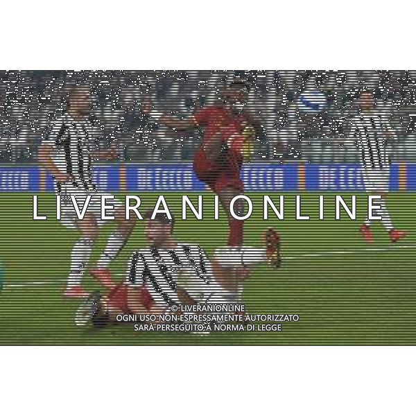 Torino 17.10.2021 Stadio Allianz Stadium ©Alessandro Falzone/Agenzia Aldo Liverani Juventus vs Roma Serie A Tim 2021/2022 Nella foto : Gol di Tammy Abraham annullato per la non concessione del vantaggio
