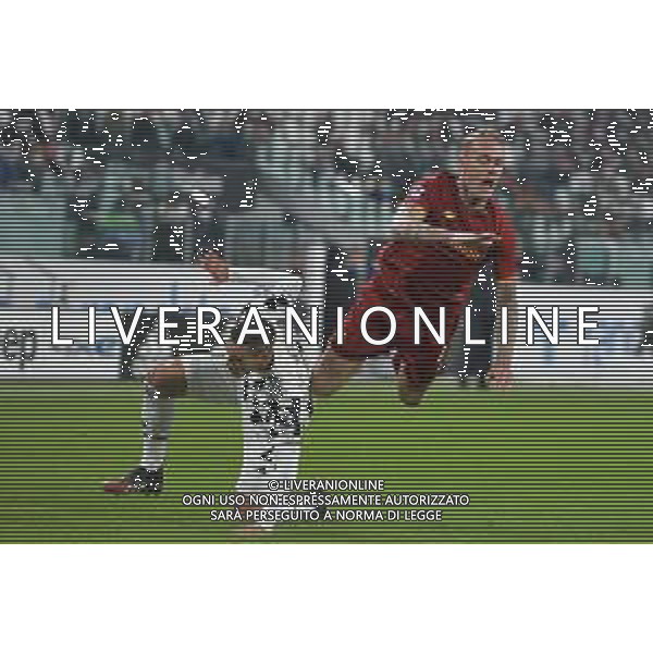 Torino 17.10.2021 Stadio Allianz Stadium ©Alessandro Falzone/Agenzia Aldo Liverani Juventus vs Roma Serie A Tim 2021/2022 Nella foto :Rick Karsdorp- Mattia De Sciglio