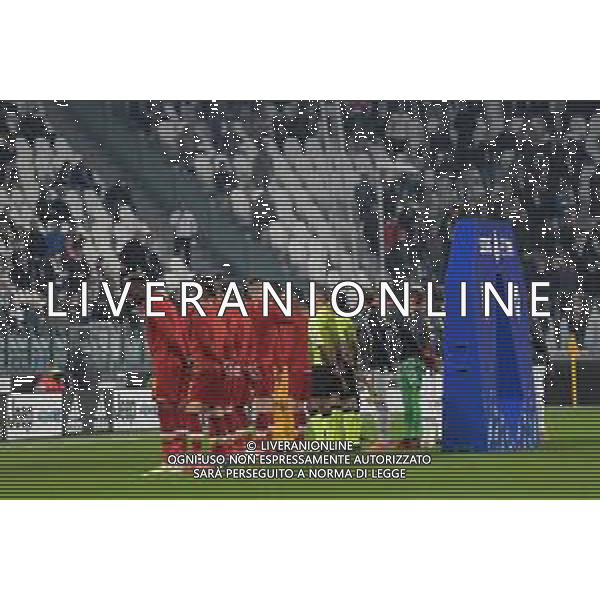 Torino 17.10.2021 Stadio Allianz Stadium ©Alessandro Falzone/Agenzia Aldo Liverani Juventus vs Roma Serie A Tim 2021/2022 Nella foto : Schieramento a centrocampo