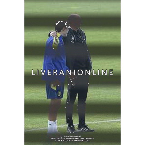 Torino 19.10.2021 Juventus Centre Continassa Allenamento rifinitura Champions League 2021/2022 ©Manuela Viganti/Ag. Aldo Liverani sas Nella foto: massimiliano allegri e federico chiesa ©VIGANTI/AGENZIA ALDO LIVERANI SAS