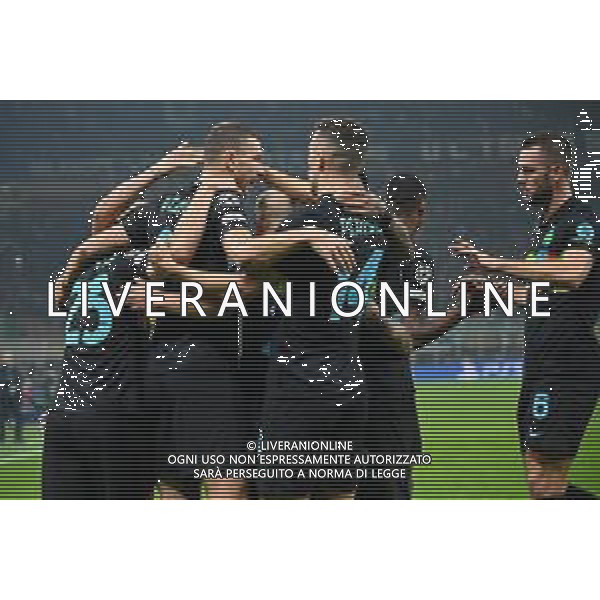 esultanza Inter dopo il gol dell\'1 a 0 Edin Dzeko Inter vs Sheriff Tiraspol UEFA Champions League fase a gironi 3a giornata - gruppo D Milano 19-10-2021 Stadio Giuseppe Meazza - San Siro foto Roberto Garavaglia/ag. Aldo Liverani sas /AGENZIA ALDO LIVERANI SAS