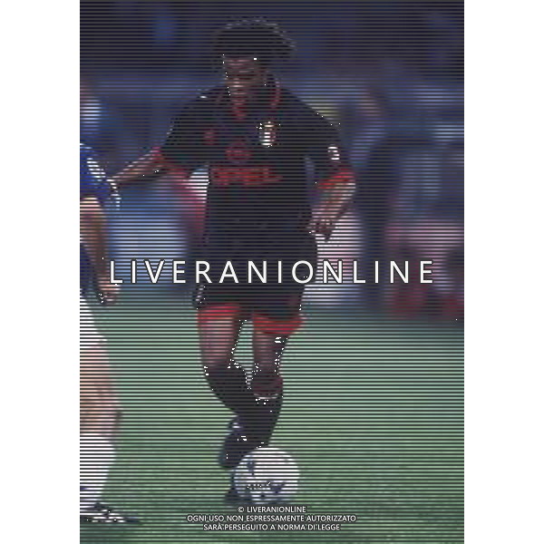 RETROSPETTIVA EDGAR DAVIDS CALCIATORE NELLA FOTO EDGAR DAVIDS CON LA MAGLIA DEL MILAN AG ALDO LIVERANI SAS