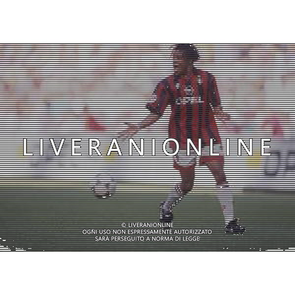 RETROSPETTIVA EDGAR DAVIDS CALCIATORE NELLA FOTO EDGAR DAVIDS CON LA MAGLIA DEL MILAN AG ALDO LIVERANI SAS