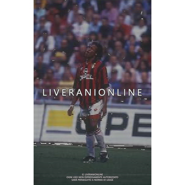 RETROSPETTIVA EDGAR DAVIDS CALCIATORE NELLA FOTO EDGAR DAVIDS CON LA MAGLIA DEL MILAN AG ALDO LIVERANI SAS