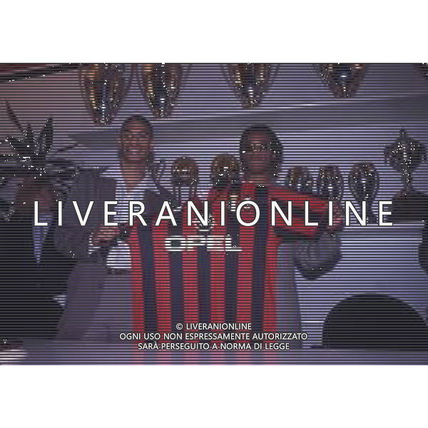 RETROSPETTIVA EDGAR DAVIDS CALCIATORE NELLA FOTO EDGAR DAVIDS CON REIZIGER MICHAEL PRESENTAZIONE NELLA SEDE DEL MILAN CALCIO AG ALDO LIVERANI SAS